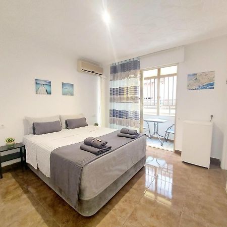 Appartamento Gloria Host House Alicante Esterno foto