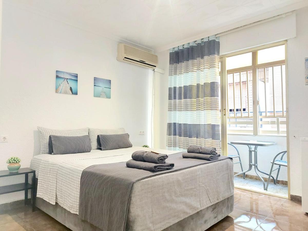 Appartamento Gloria Host House Alicante Esterno foto