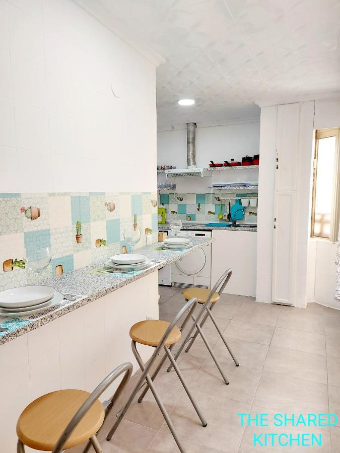 Appartamento Gloria Host House Alicante Esterno foto