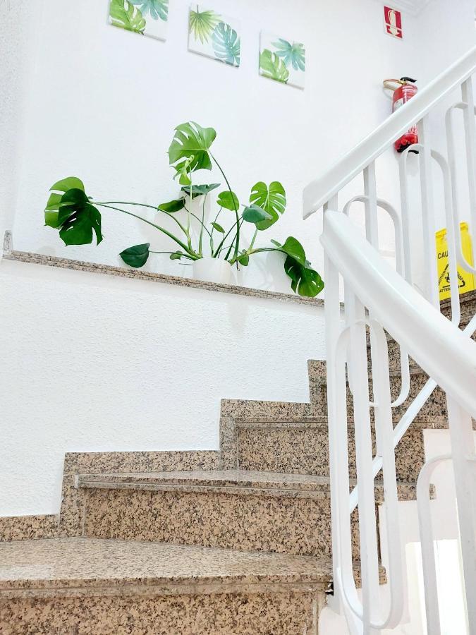 Appartamento Gloria Host House Alicante Esterno foto