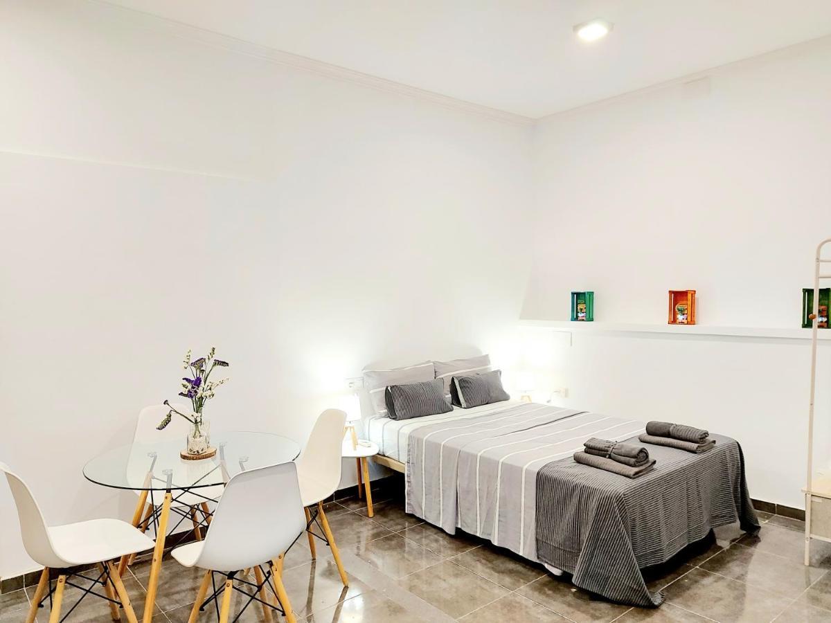 Appartamento Gloria Host House Alicante Esterno foto