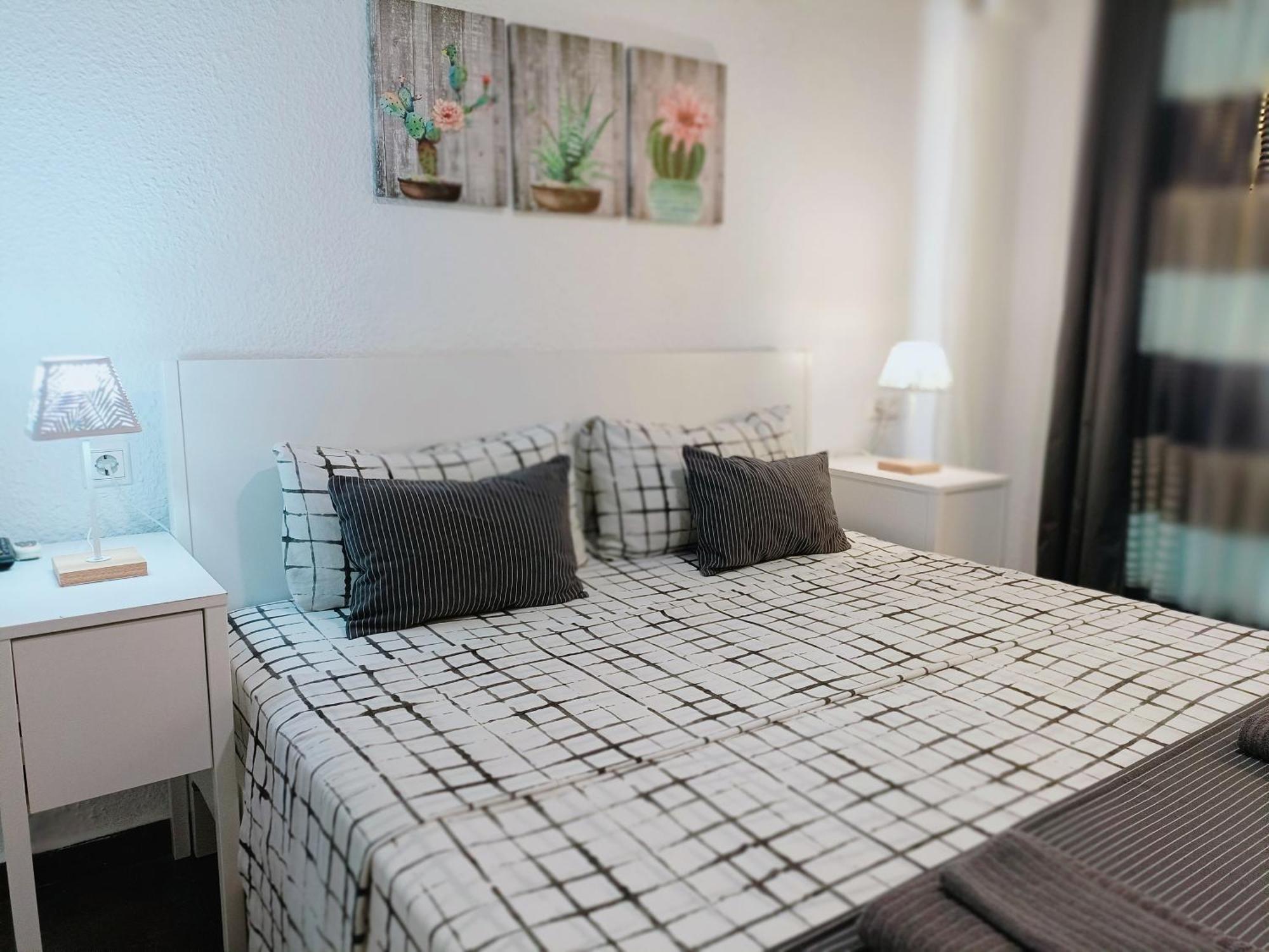 Appartamento Gloria Host House Alicante Camera foto