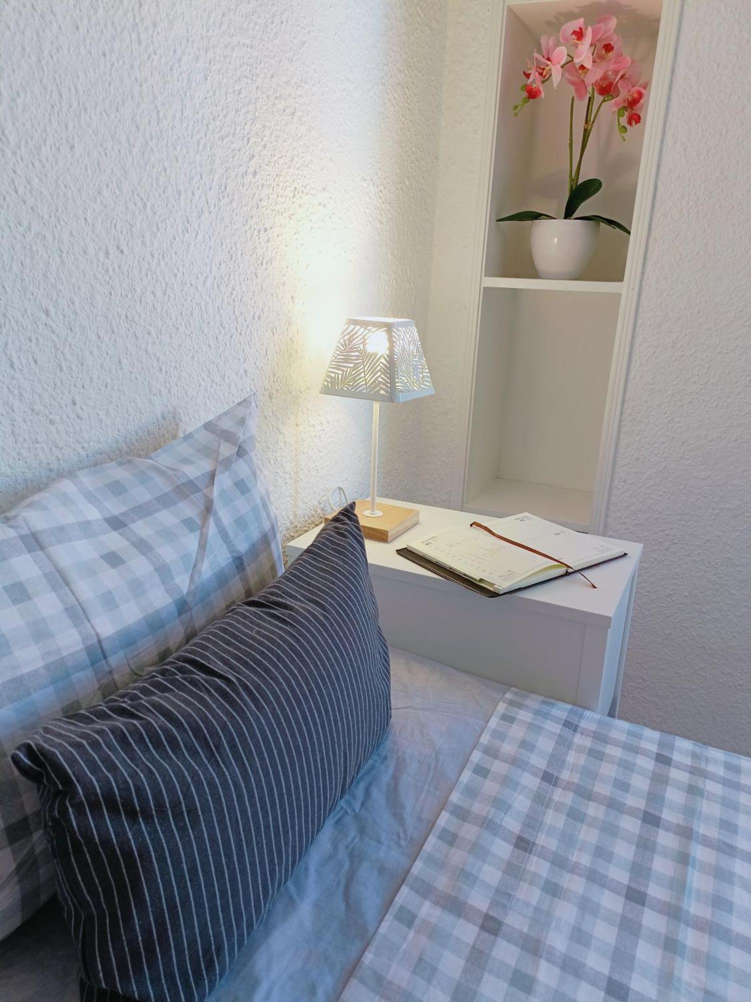 Appartamento Gloria Host House Alicante Camera foto