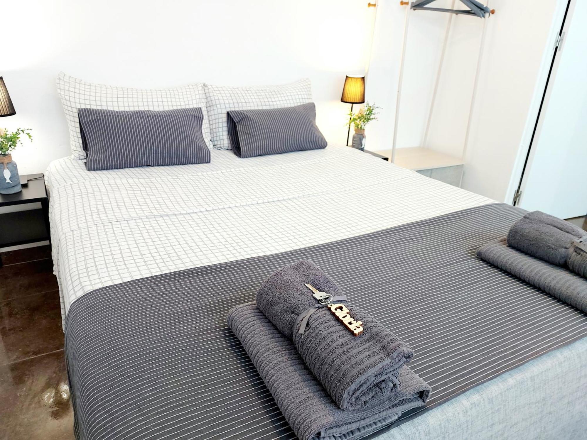 Appartamento Gloria Host House Alicante Camera foto
